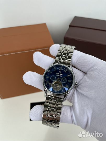 Omega часы механические синие