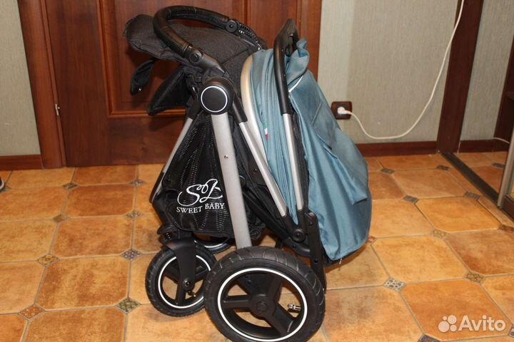 Коляска 3 в 1
