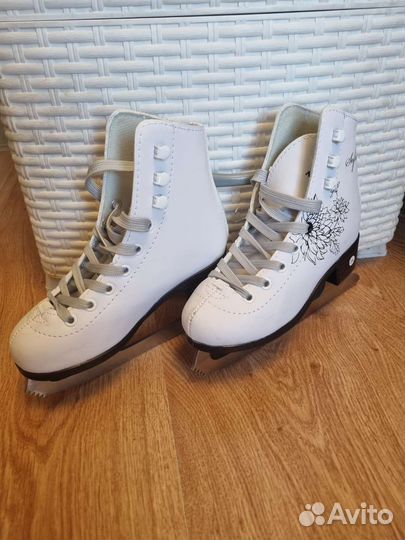 Коньки детские