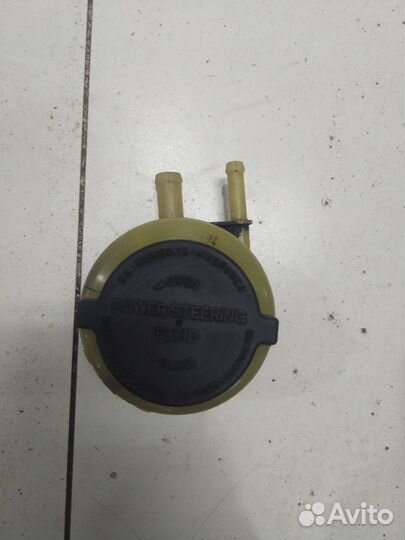Бачок гидроусилителя руля Toyota Camry ACV40