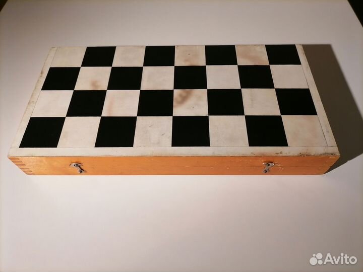 Шахматы деревянные