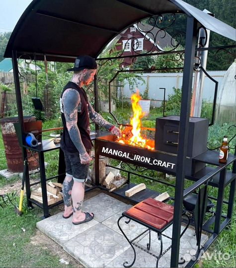 Беседка с мангалом