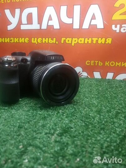 Фотоаппарат Фотоаппарат Fujifilm S4000