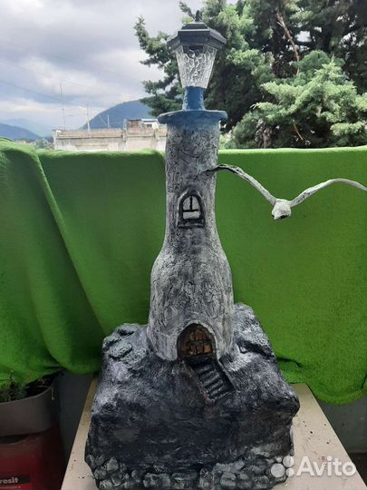 Садовая скульптура маяк в наличии