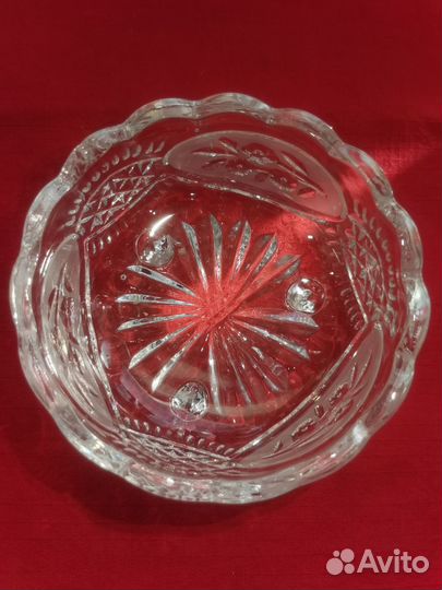 Вазочка конфетница