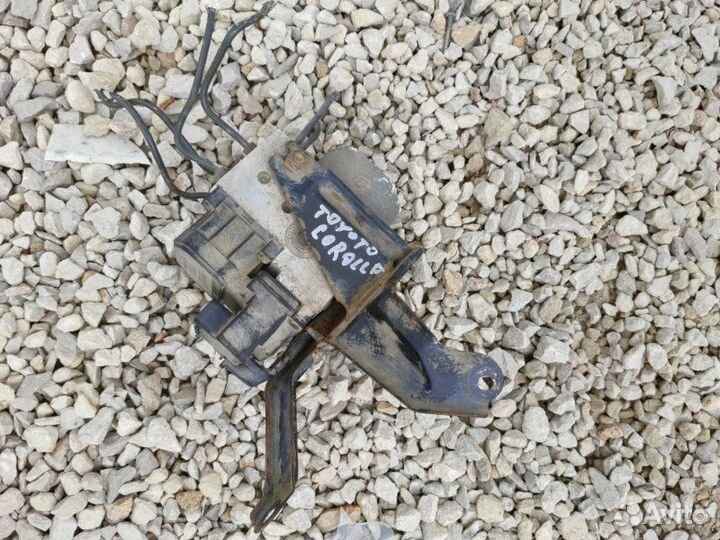 Блок ABS Toyota Corolla седан 1.8 2003-2007