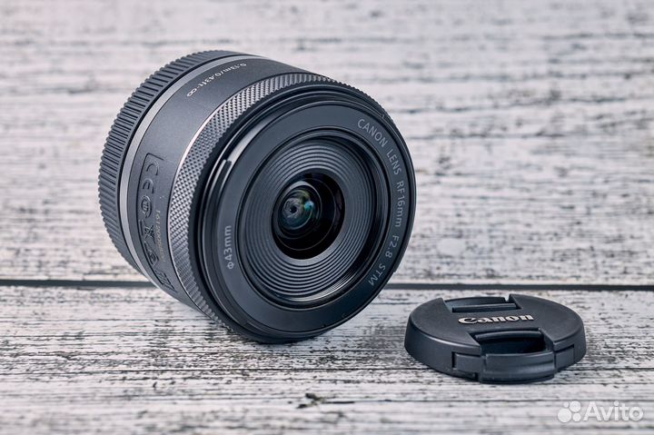 Canon RF 16mm F 2.8 STM