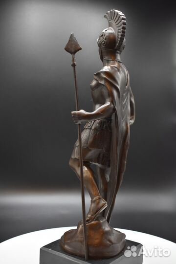 Бронзовая статуэтка 
