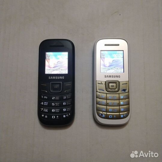 Samsung Keystone 2 GT-E1200M