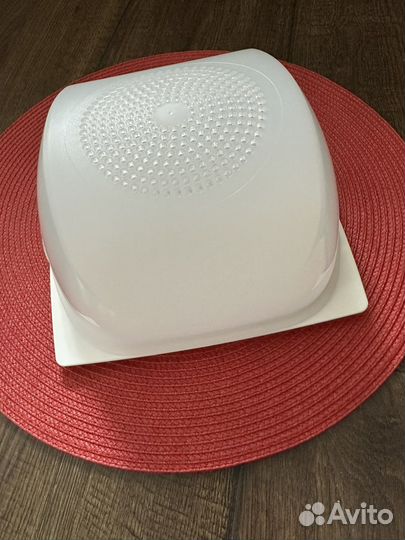 Сырница tupperware б/у