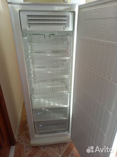 Морозильная камера indesit No Frost