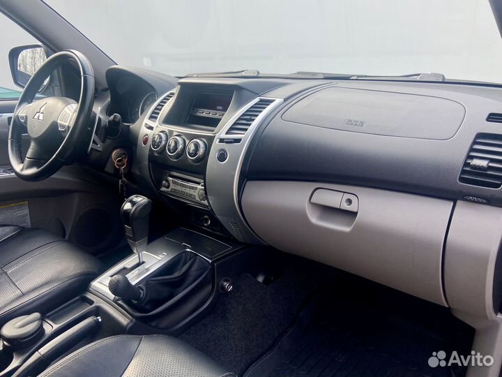 Mitsubishi Pajero Sport 2.5 AT, 2013, 183 228 км