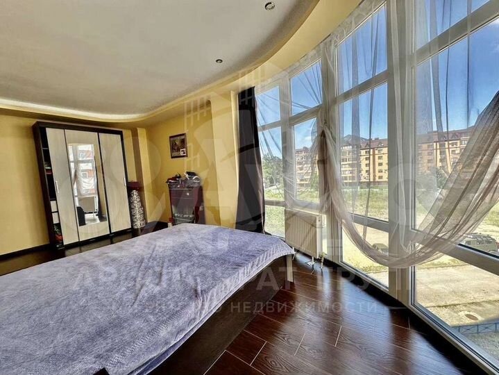 3-к. квартира, 75 м², 4/13 эт.