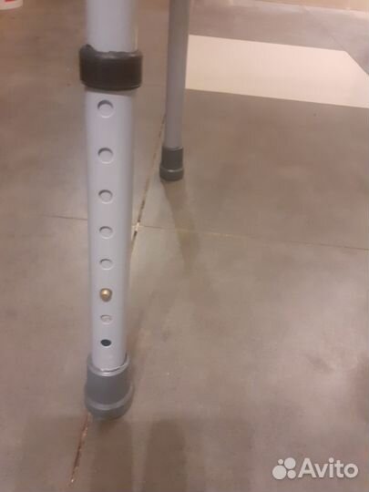 Ходунки для взрослых шагающие