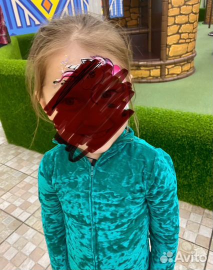 Велюровый комбинезон для девочки