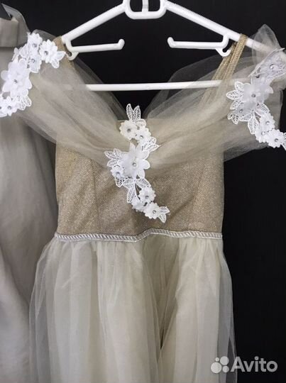 Платье нарядное