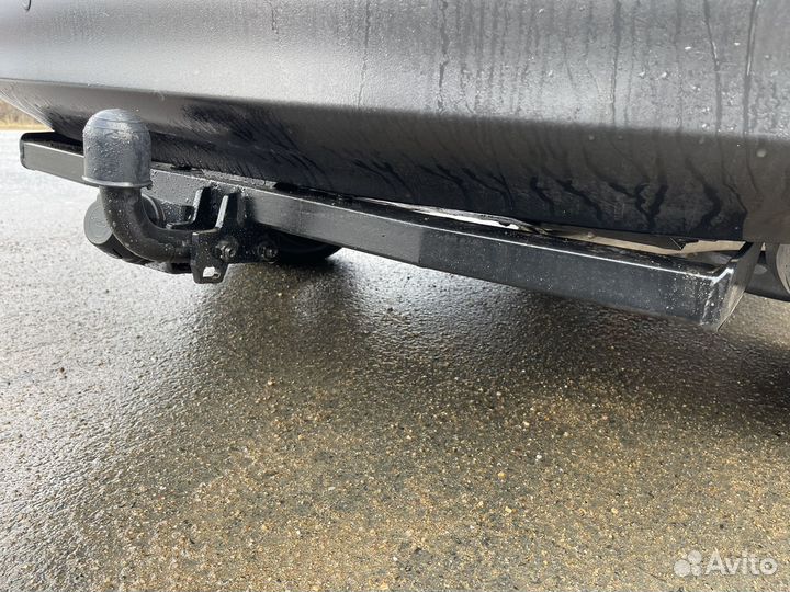 Фаркоп на RAV4 новый