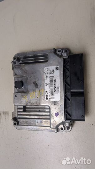 Блок управления двигателем Saab 9-5, 2005