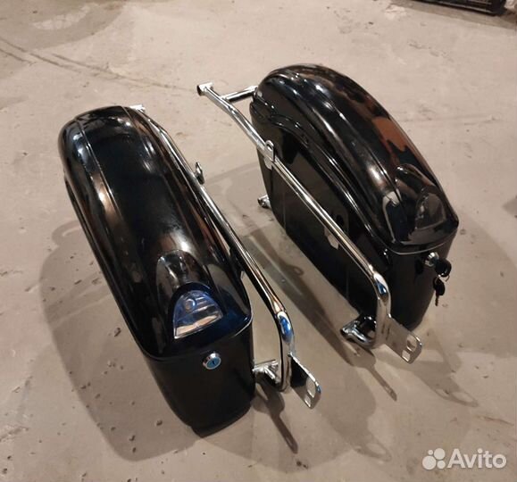 Боковые пластиковые кофры