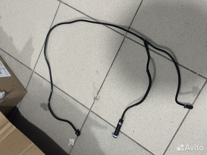 Трубка расширительного бачка Ford focus 3