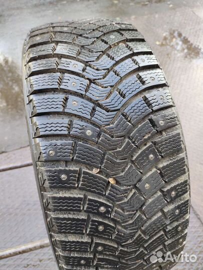 Michelin X-Ice North XIN2 235/45 R18