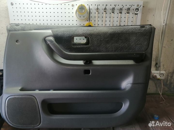 Дверные карты honda c-rv rd1