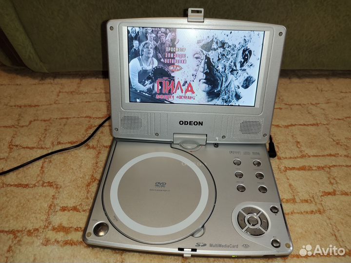 В коллекцию Проигрыватель из 2000х