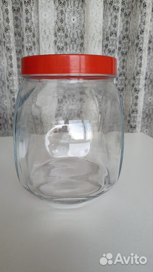 Банка для сыпучих продуктов