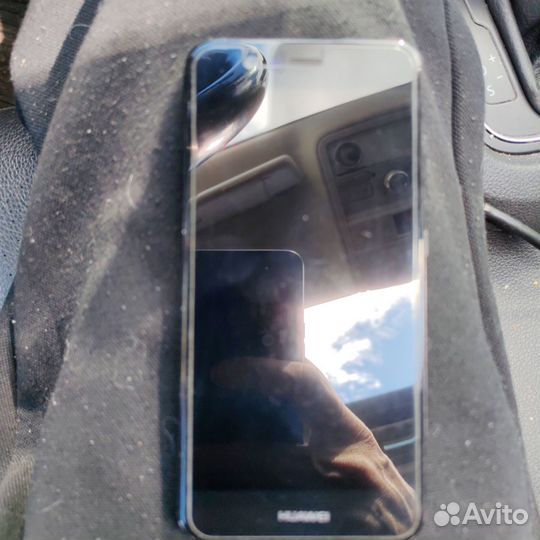 HUAWEI Nova 2, 4/64 ГБ