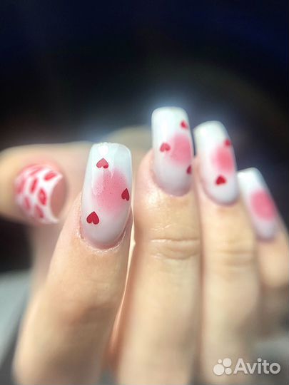 Маникюр на дому