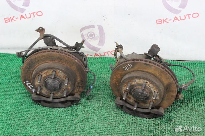 Ступицы передние Cadillac Escalade GMT800