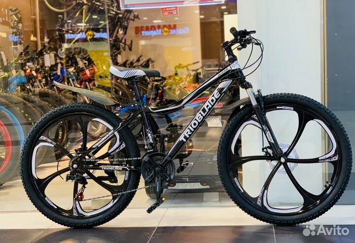 Велосипед новый Trioblade 3061 26'' черный/белый