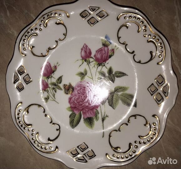 Посуда (тарелки,стаканы)