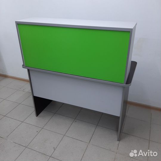 Стол ресепшен бу