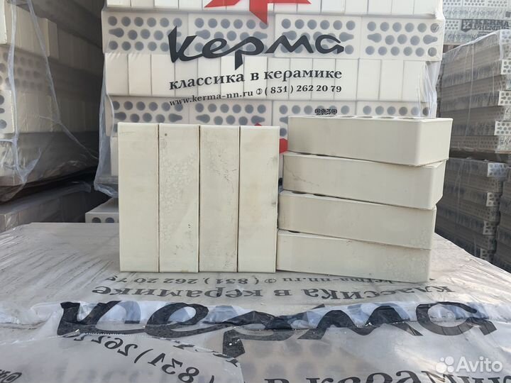 Кирпич облицовочный светлый