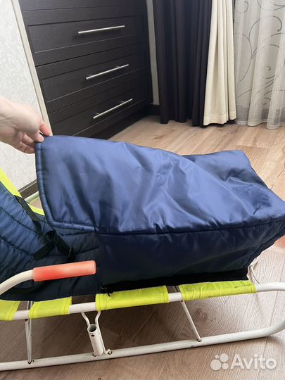 Санки детские с чехлом для ног