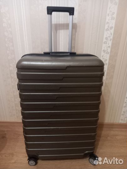 Чемодан большой XL