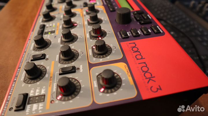 Clavia Nord Lead 3 Rack. VA синтезатор