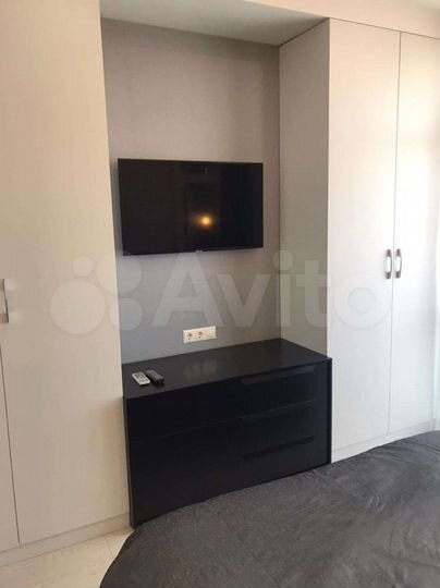 2-к. квартира, 69 м², 8/8 эт.