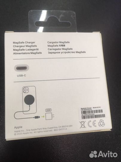 MagSafe charger, беспроводная зарядка iPhone