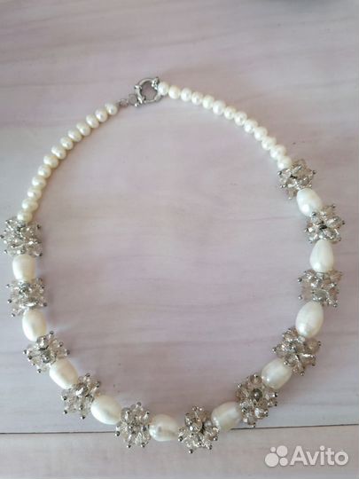 Бусы – колье из натурального жемчуга, топазов