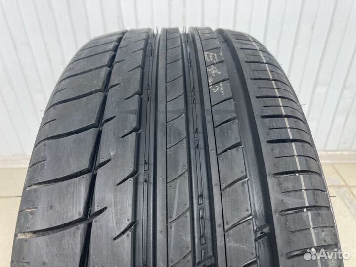 Triangle TH201 215/45 R18 93Y