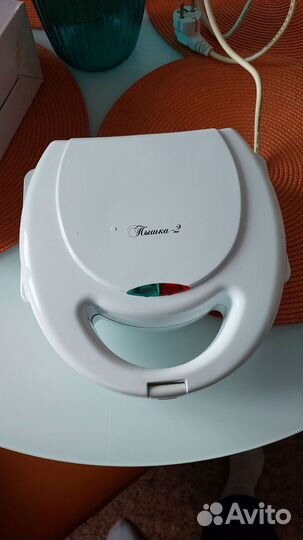 Электрическая вафельница