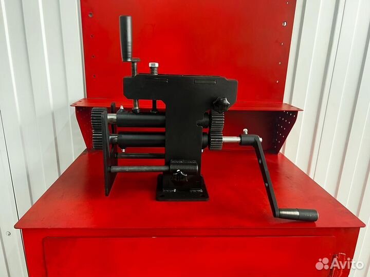 Зиг машина RM-140x1