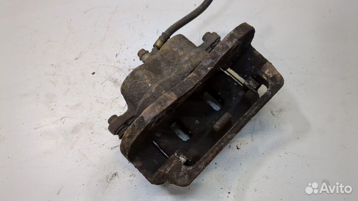 Суппорт правый передний Hyundai Terracan