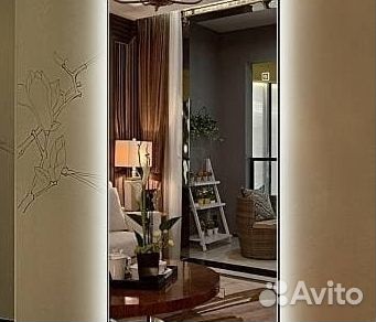 Белое зеркало с подсветкой