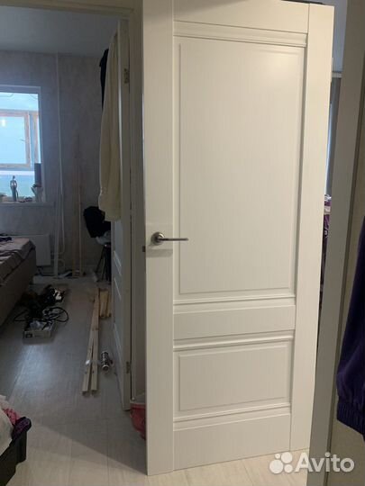 Дверь межкомнатная белая новая