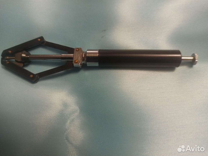 Съёмник часовых стрелок