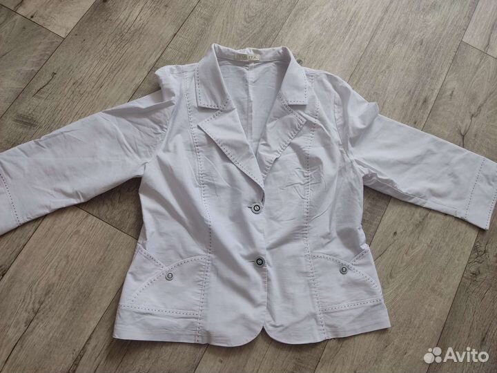 Вещи женские 50-52