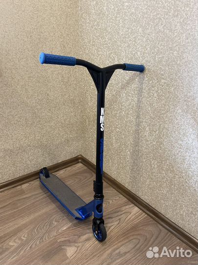 Трюковой самокат KMS SK-405